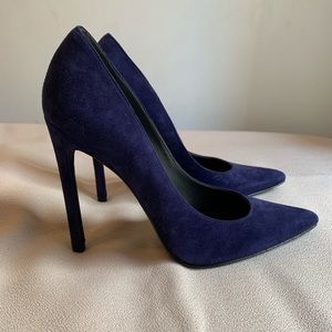 Authentic Navy Suede Stuart Weitzman Pumps